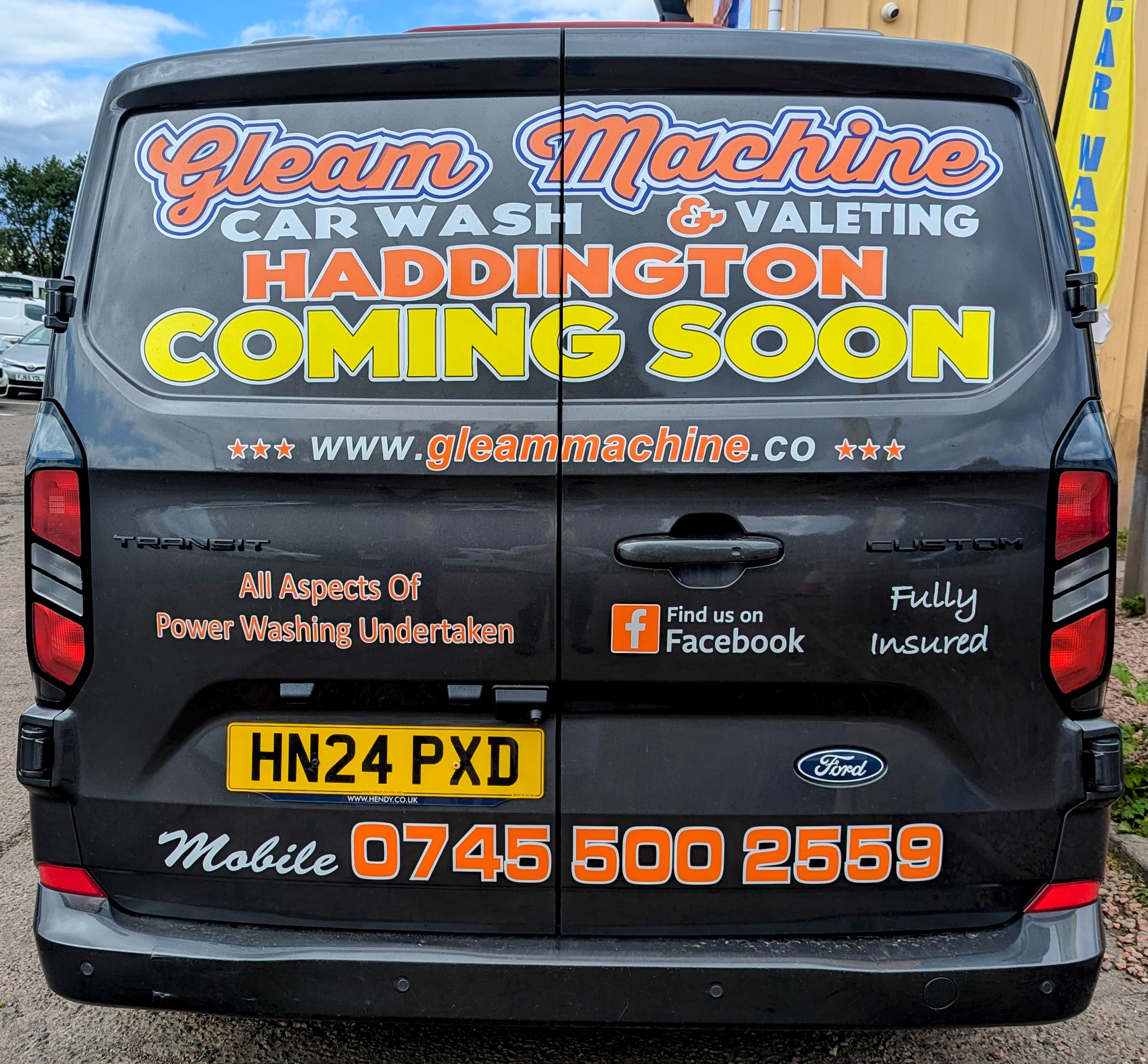 haddyvan Gleam van promoting Haddington opening soon